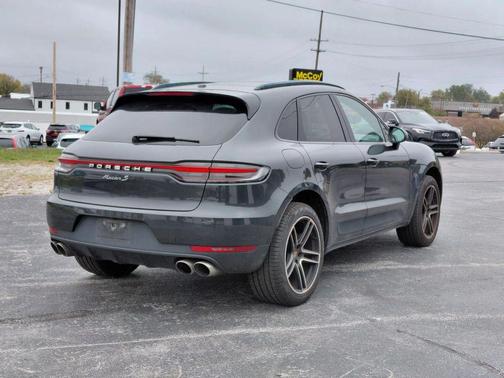 2019 Porsche Macan S