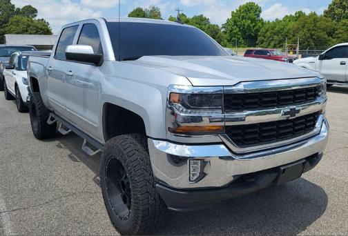 Silver Ice Metallic 2018 Chevrolet Silverado 1500 1LT