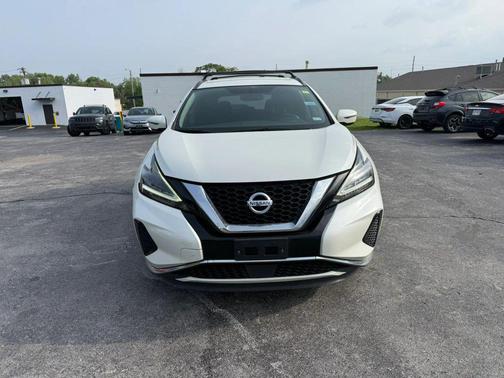 Pearl White Tricoat 2019 Nissan Murano SV