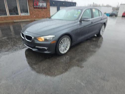 2012 BMW 328 328i Sedan 4D