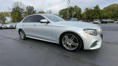 Iridium Silver Metallic 2018 Mercedes-Benz E-Class E 300 Sedan 4D