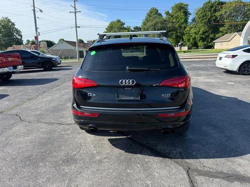 Black 2015 Audi Q5 2.0T Premium