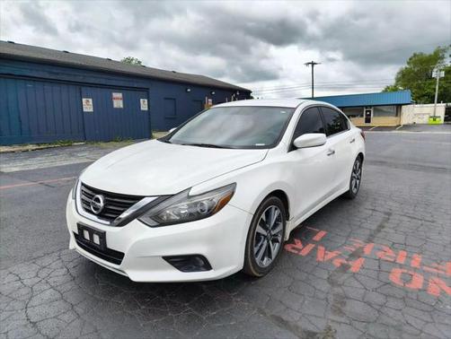 2016 Nissan Altima 2.5 SR