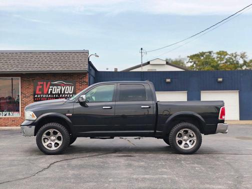2015 RAM 1500 Laramie