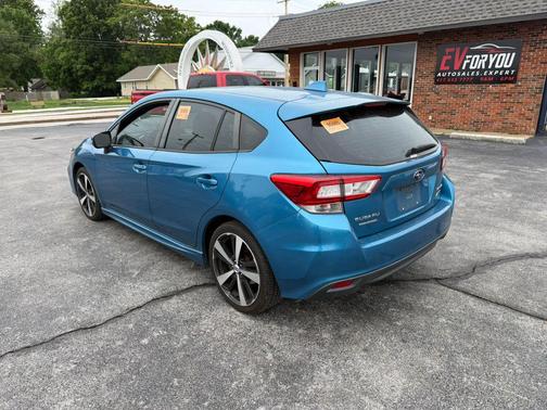 Island Blue Pearl 2017 Subaru Impreza 2.0i Sport