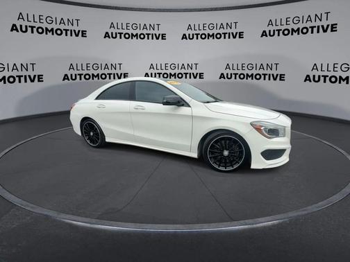 Arctic White 2016 Mercedes-Benz CLA-Class Base