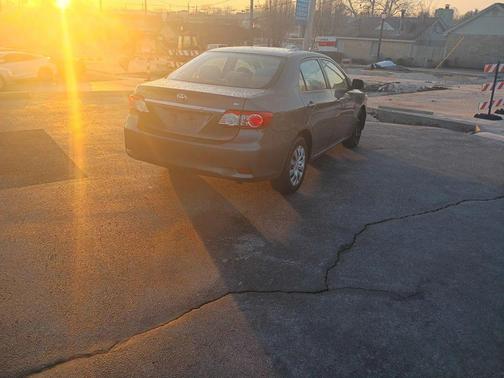2013 Toyota Corolla LE