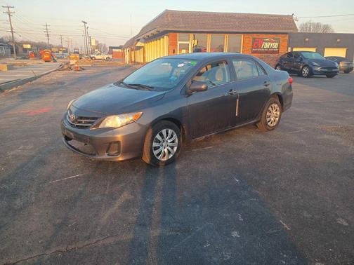 2013 Toyota Corolla LE