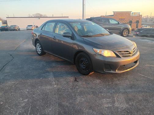2013 Toyota Corolla LE