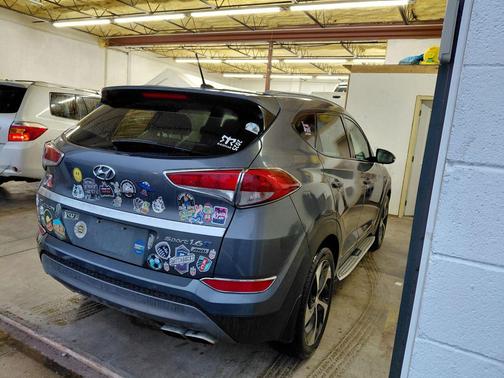 2016 Hyundai TUCSON Sport