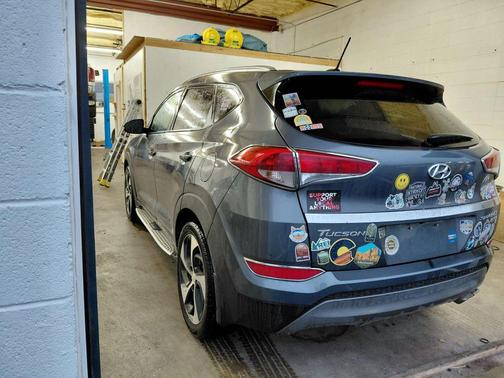 2016 Hyundai TUCSON Sport