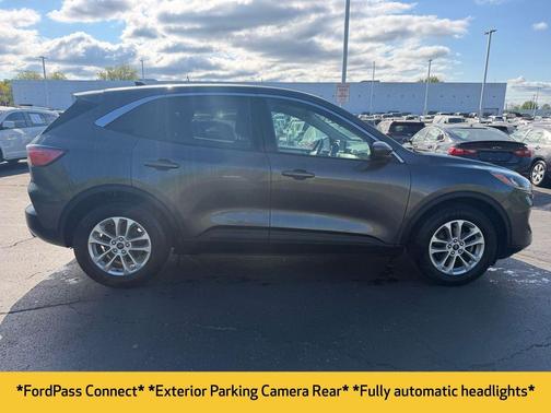 Magnetic Metallic 2020 Ford Escape SE