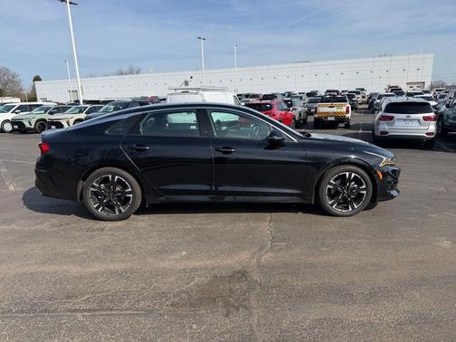 Ebony Black 2021 Kia K5 GT-Line