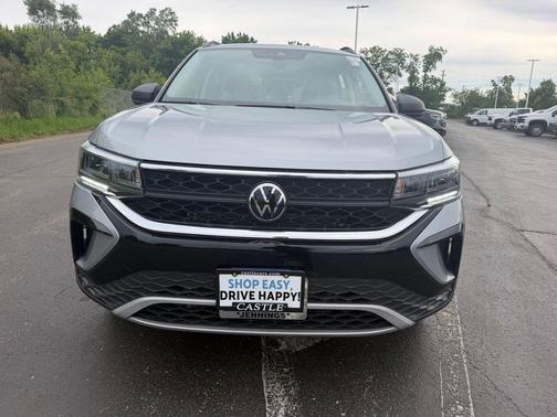 Pyrite Silver Metallic 2024 Volkswagen Taos 1.5T S