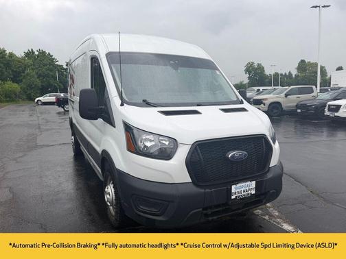 Oxford White 2022 Ford Transit-250 Base