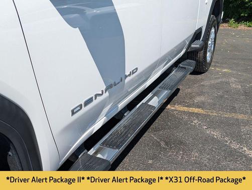 White Frost Tricoat 2023 GMC Sierra 2500 Denali
