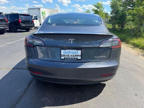 Gray 2019 Tesla Model 3 Standard Range