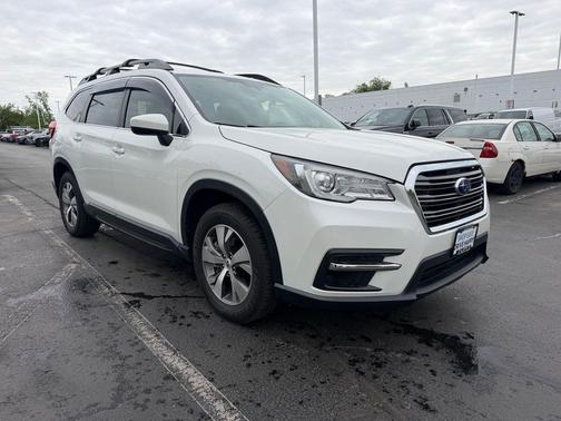 Crystal White Pearl 2021 Subaru Ascent Premium 7-Passenger