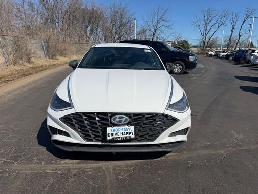 Quartz White 2021 Hyundai SONATA SEL Plus