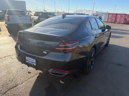 2022 Genesis G70 3.3T AWD