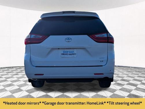 2019 Toyota Sienna LE