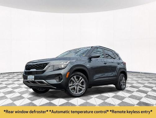 Gravity Gray 2023 Kia Seltos S