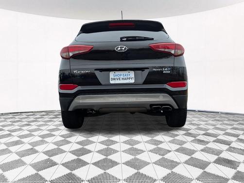 2017 Hyundai TUCSON Sport