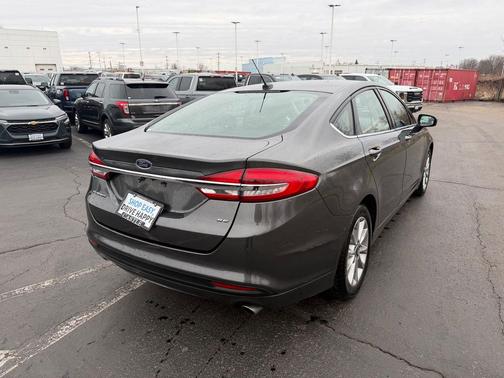 Magnetic 2017 Ford Fusion SE