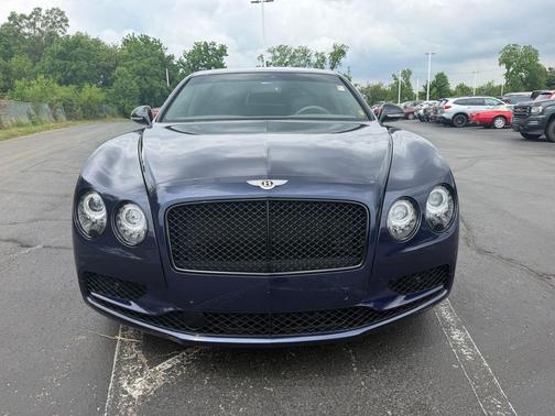 Blue 2017 Bentley Flying Spur W12 S