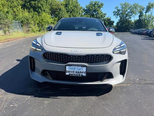 Ceramic Silver 2022 Kia Stinger GT1