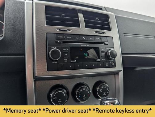 Brilliant Black Crystal Pearlcoat 2010 Jeep Liberty Limited