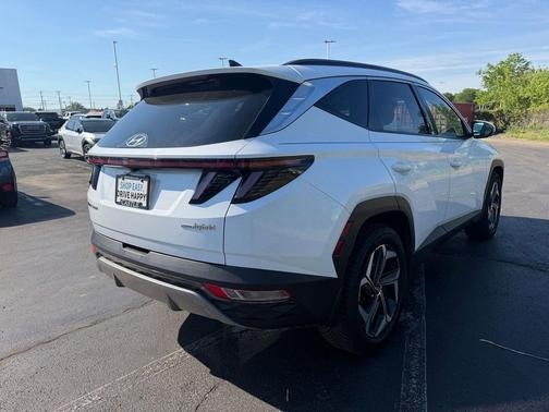 White Pearl 2024 Hyundai TUCSON Hybrid Limited