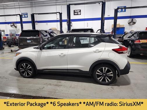 2019 Nissan Kicks SR