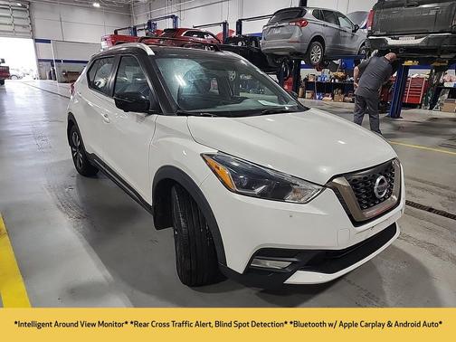 2019 Nissan Kicks SR