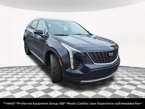 2023 Cadillac XT4 Premium Luxury