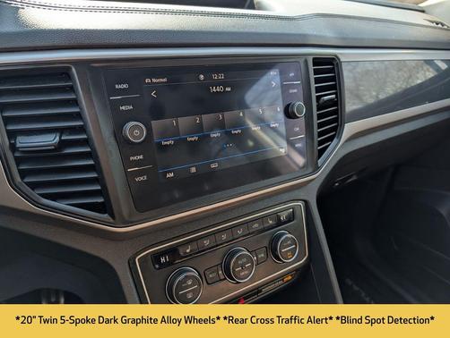 2021 Volkswagen Atlas 3.6L SE w/Technology