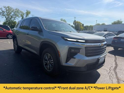 Sterling Gray Metallic 2024 Chevrolet Traverse LS