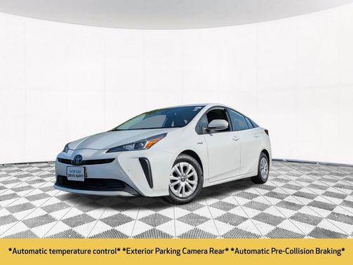 Super White 2021 Toyota Prius LE