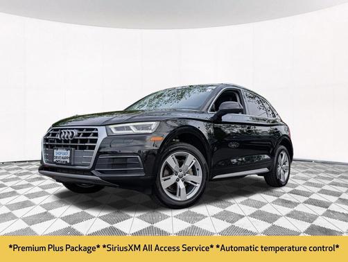 Black Metallic 2018 Audi Q5 2.0T Tech Premium