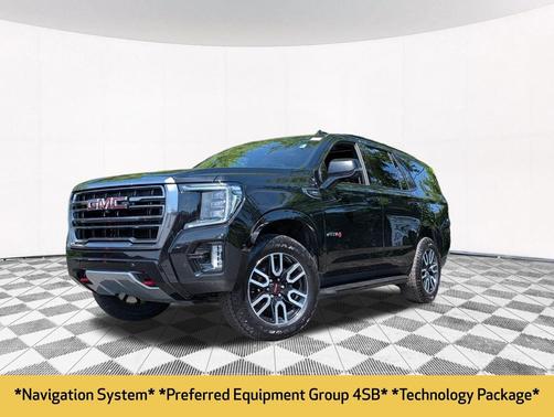Onyx Black 2022 GMC Yukon 4WD AT4