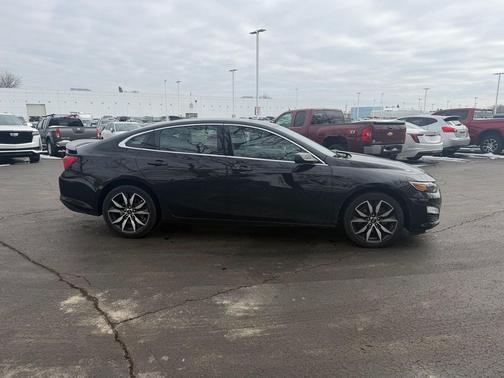 2020 Chevrolet Malibu FWD RS
