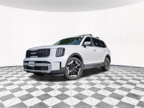 Glacial White Pearl 2025 Kia Telluride EX
