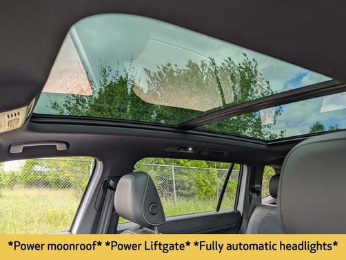 Oryx White Pearl 2022 Volkswagen Tiguan 2.0T SEL R-Line 4MOTION