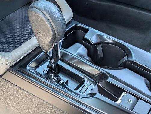 Magnetite Gray Metallic 2026 Subaru Forester Base
