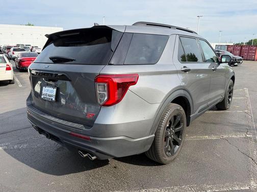 Carbonized Gray Metallic 2023 Ford Explorer ST