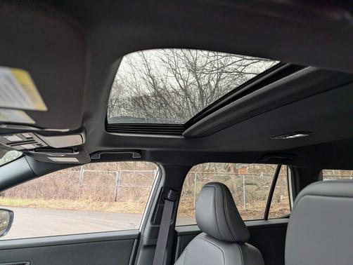 Crystal White 2026 Subaru Outback Limited