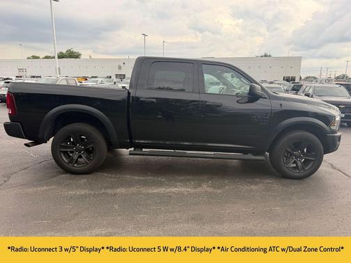 Diamond Black Crystal Pearlcoat 2022 RAM 1500 Classic Warlock Crew Cab 4x4 5'7' Box