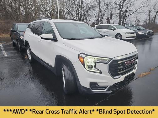 2022 GMC Terrain SLE