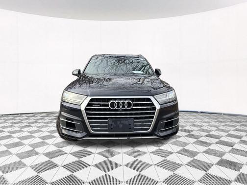 2017 Audi Q7 3.0T Premium