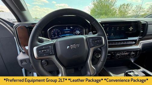 Iridescent Pearl Tricoat 2023 Chevrolet Silverado 1500 LT Trail Boss
